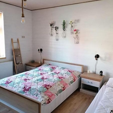 Apartman Trstinka Trstené Exteriér fotografie